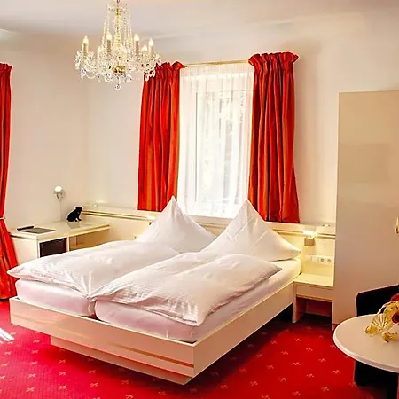 Linde Hotel 3*